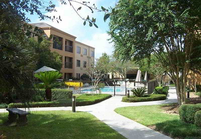 Отель Houston Marriott South At Hobby Airport Экстерьер фото