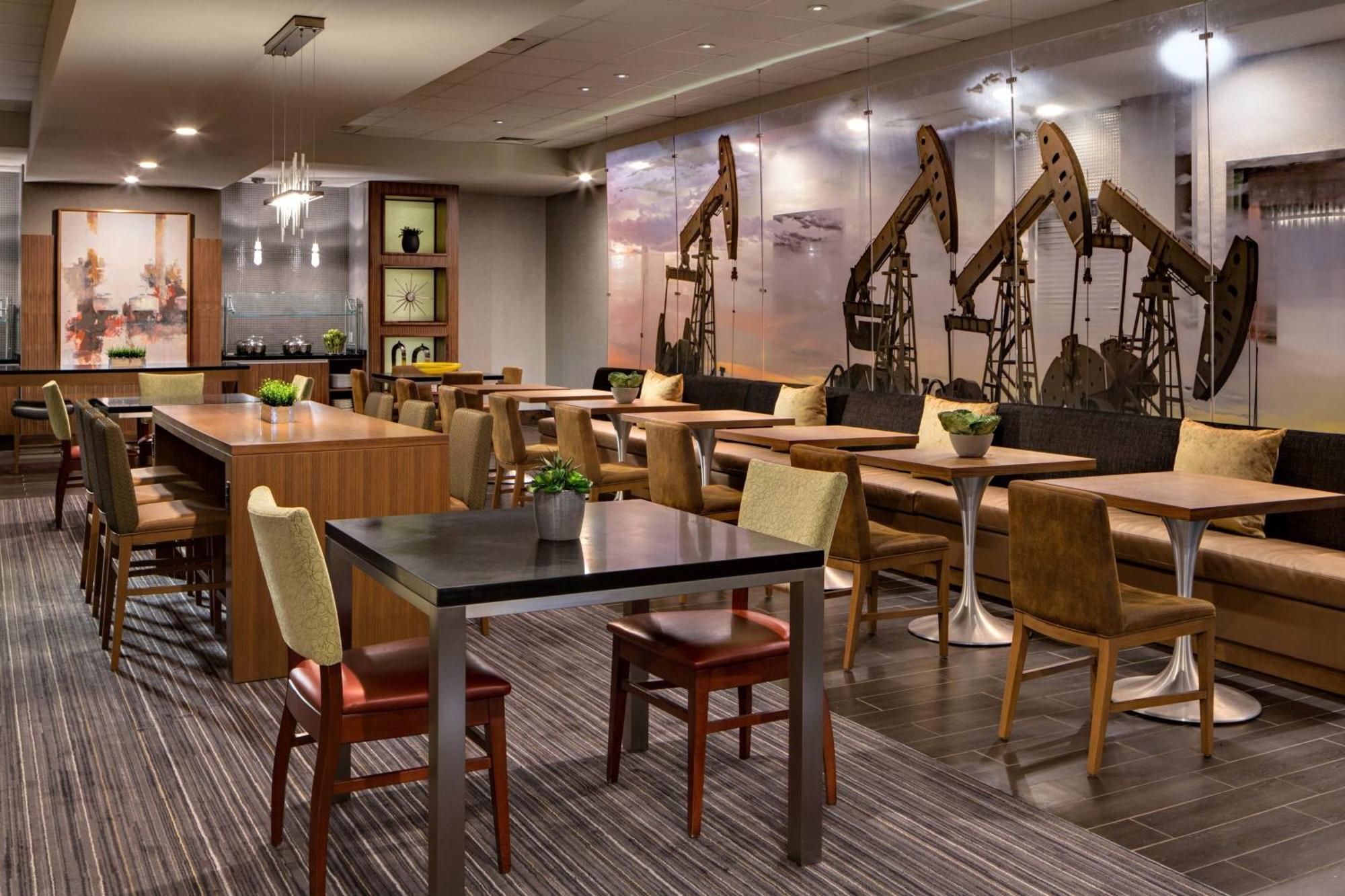 Отель Houston Marriott South At Hobby Airport Экстерьер фото