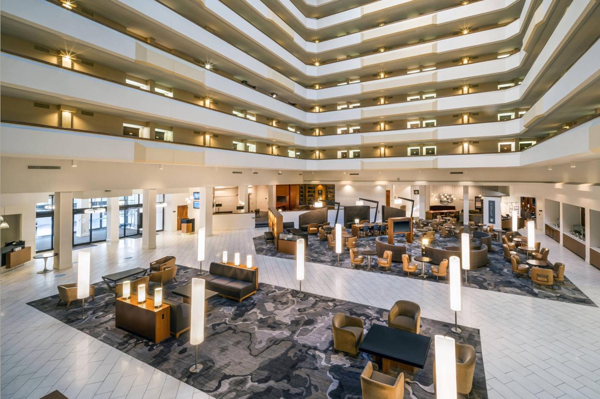 Отель Houston Marriott South At Hobby Airport Экстерьер фото