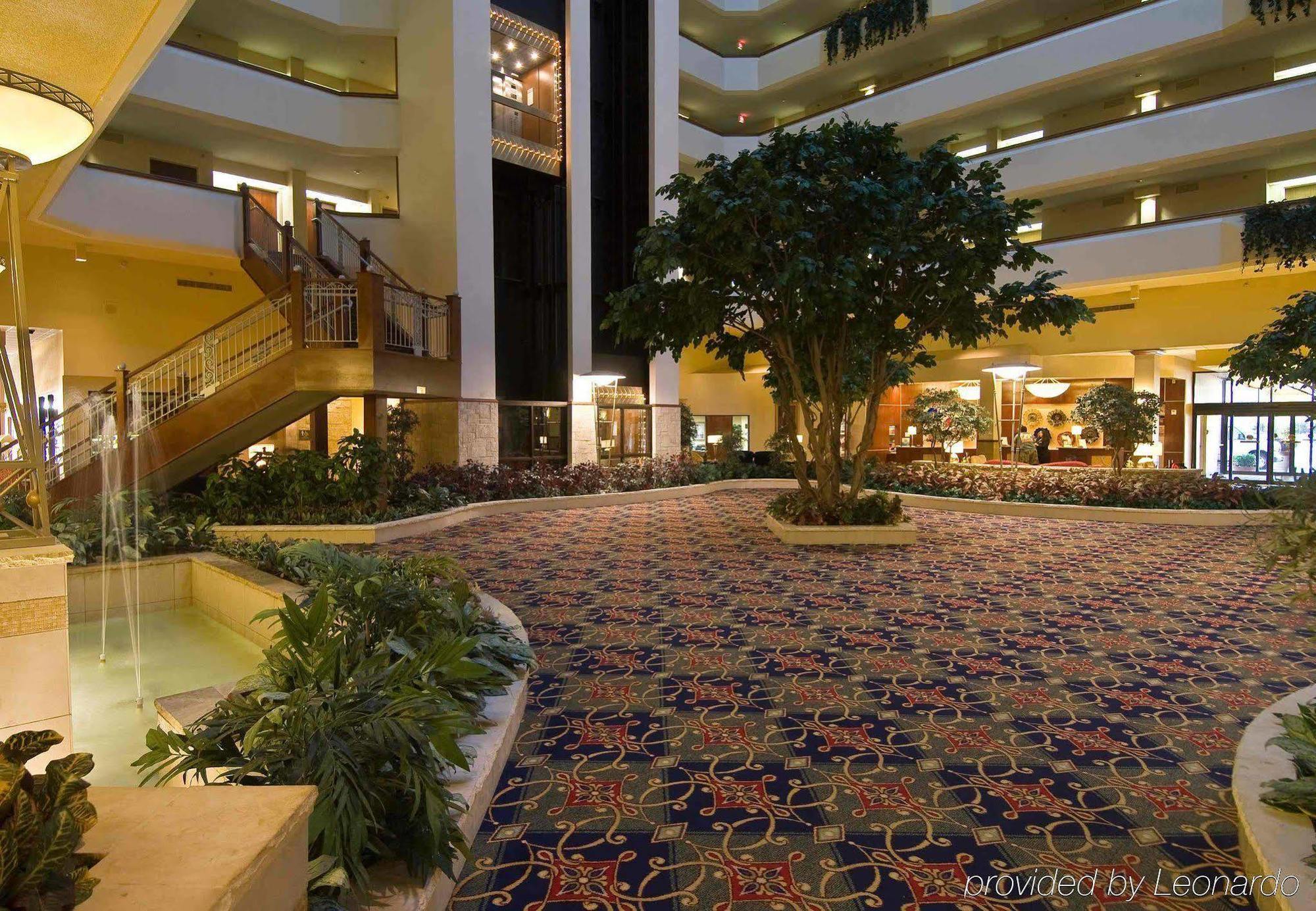 Отель Houston Marriott South At Hobby Airport Экстерьер фото
